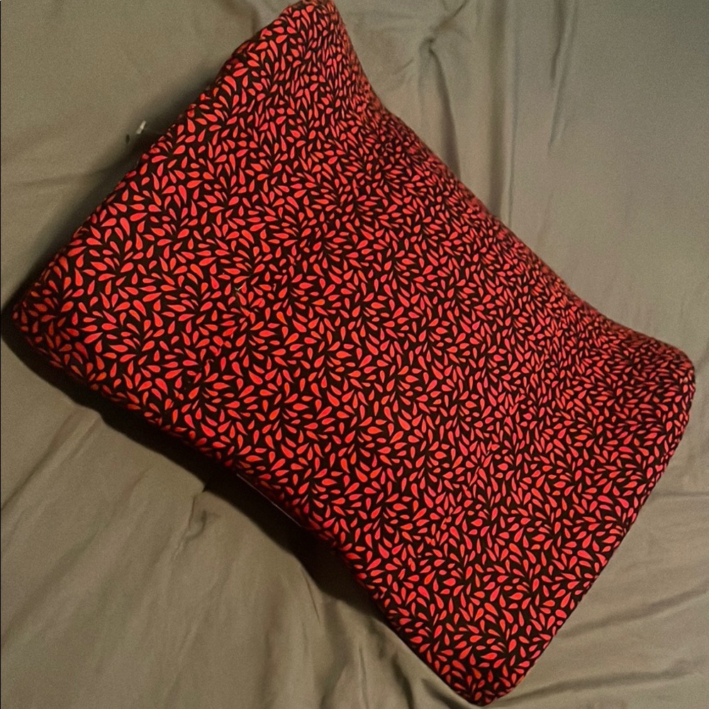 Lumbar pillow Red and Black